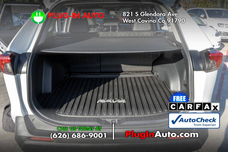 2025 Toyota RAV4 Hybrid XLE Premium