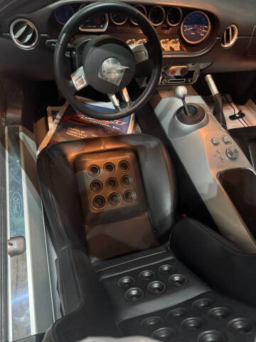 2005 Ford GT