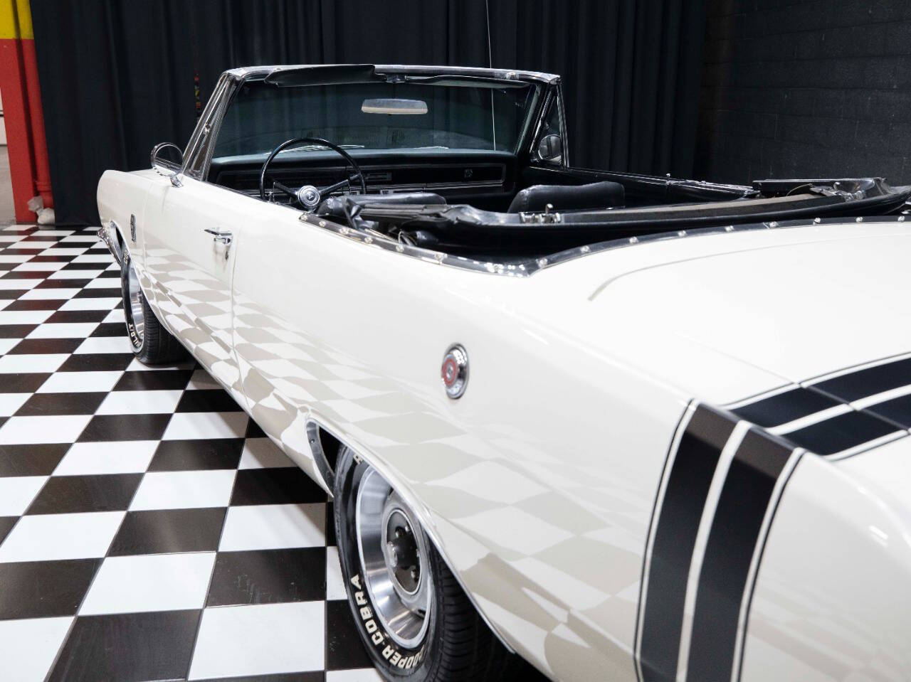 1967 Dodge Dart 85