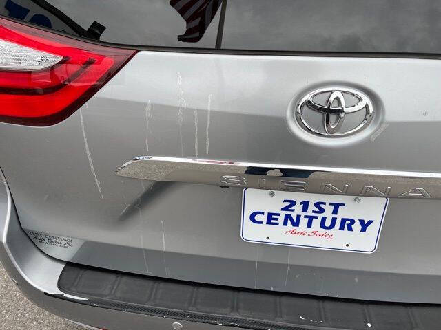 2017 Toyota Sienna