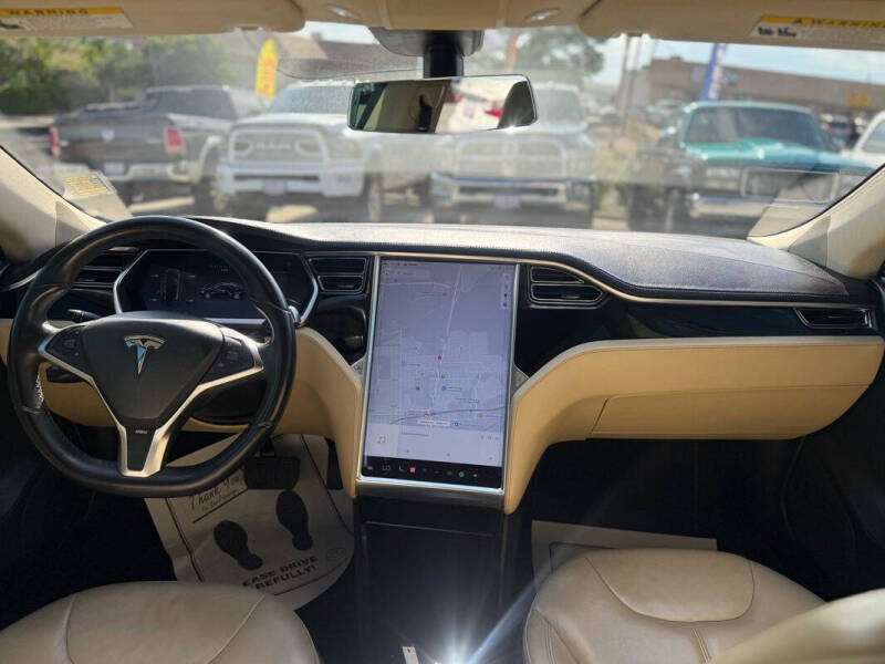 2013 Tesla Model S