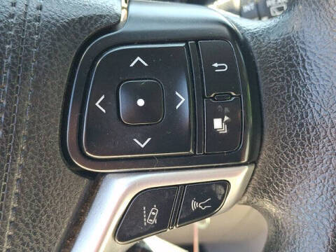 2017 Toyota Highlander LE