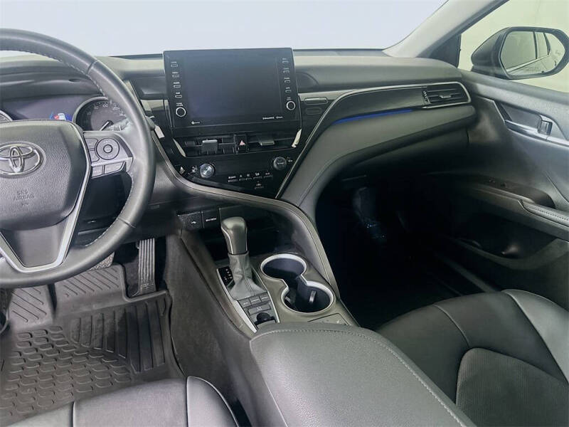 2022 Toyota Camry XLE