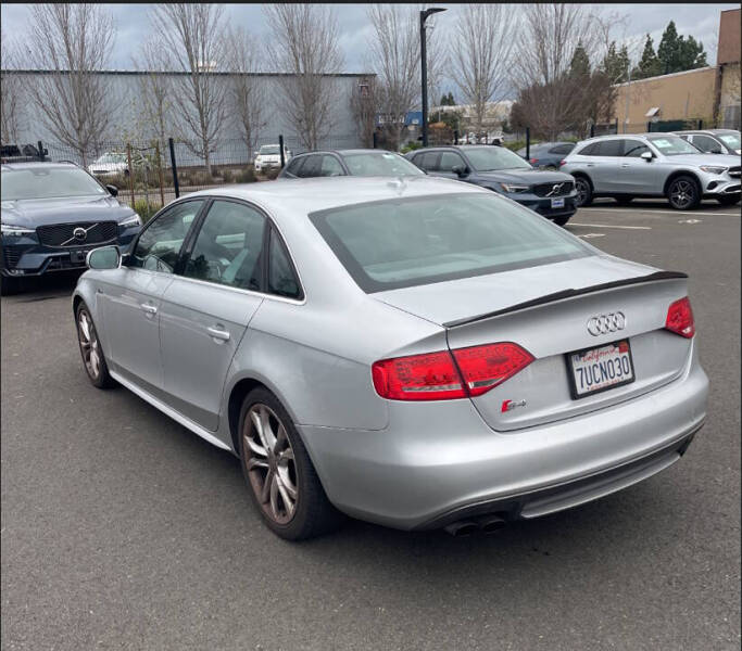 2017 Audi A4 2.0T Premium