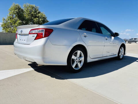 2014 Toyota Camry SE