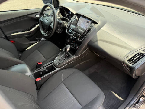 2017 Ford Focus SEL