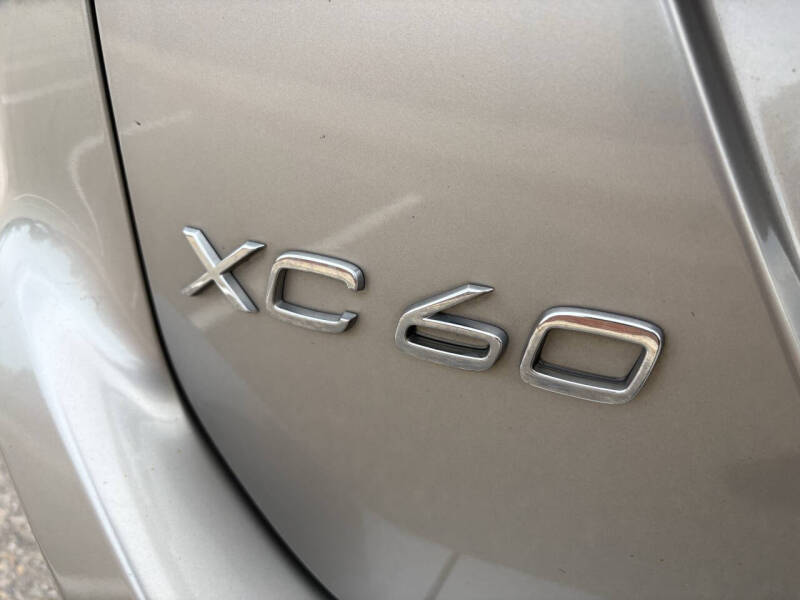 2015 Volvo XC60 T6 Drive-E Platinum
