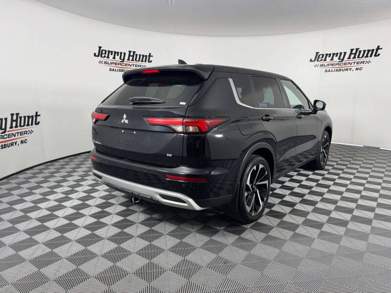 2022 Mitsubishi Outlander SE