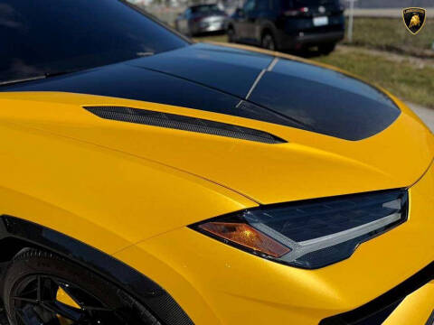 2024 Lamborghini Urus Performante