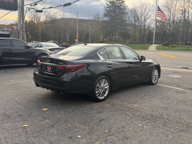 2021 Infiniti Q50 Luxe