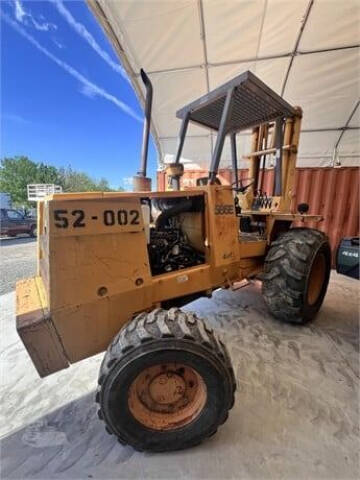 1999 Case IH  586E