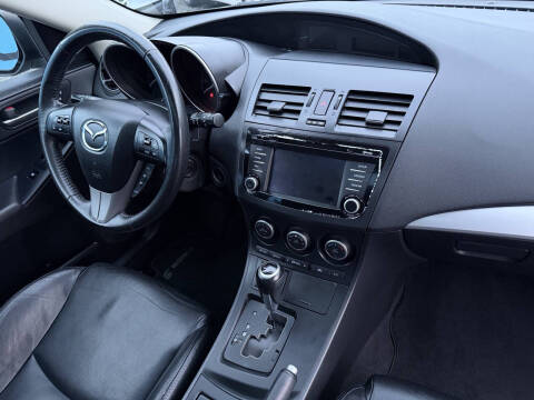 2013 Mazda MAZDA3 i Grand Touring