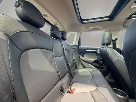 2019 MINI Hardtop 4 Door