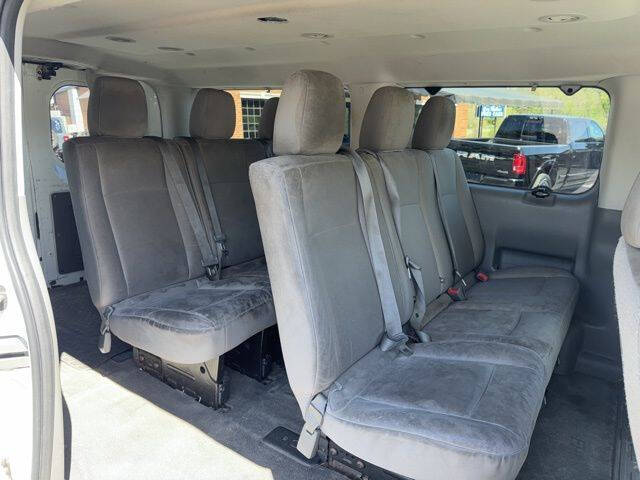 2017 Nissan NV