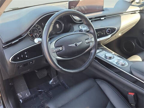 2025 Genesis GV70 2.5T Standard