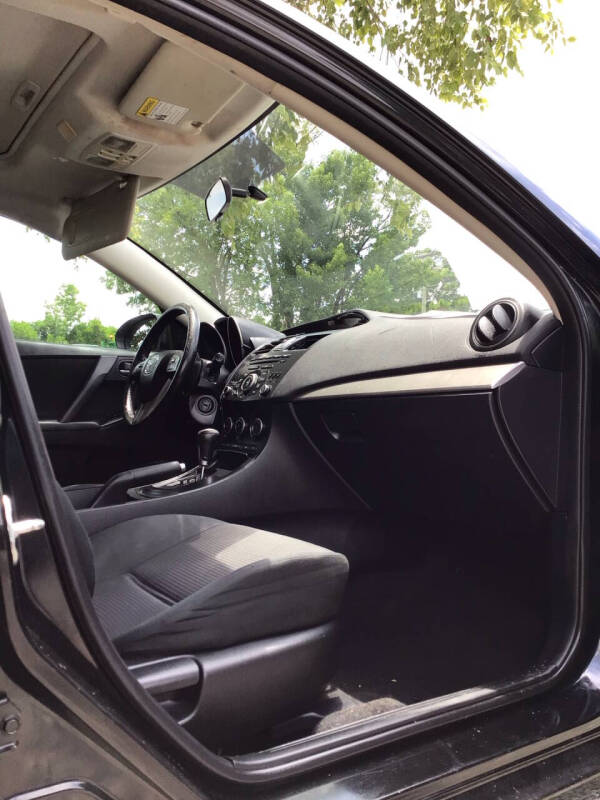 2013 Mazda MAZDA3 i Touring