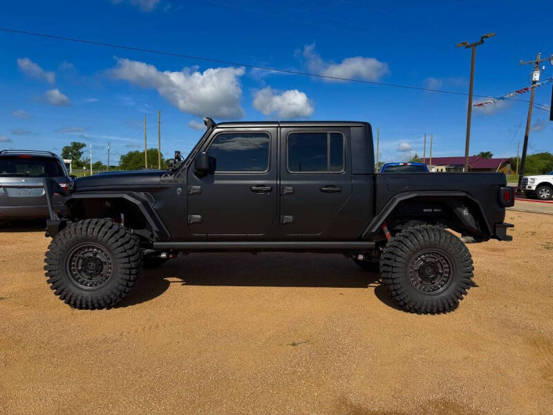 2022 Jeep Gladiator Sport