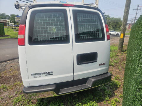 2014 GMC Savana