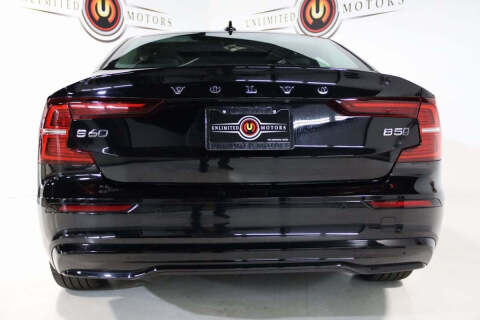 2025 Volvo S60 B5 Core