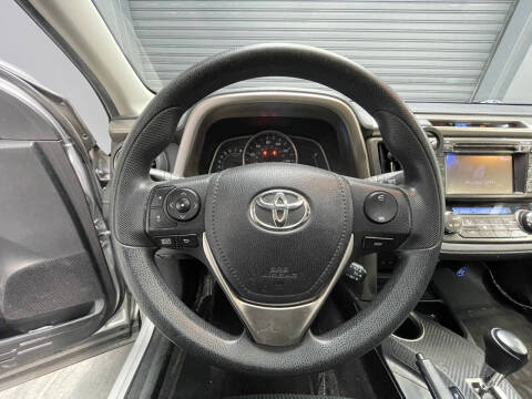 2013 Toyota RAV4 XLE