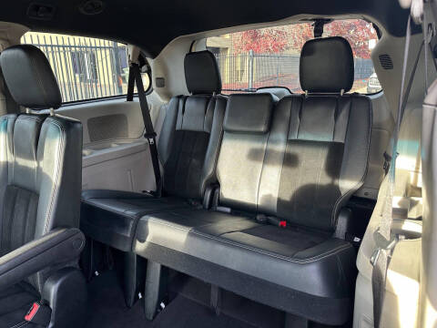 2017 Dodge Grand Caravan SXT