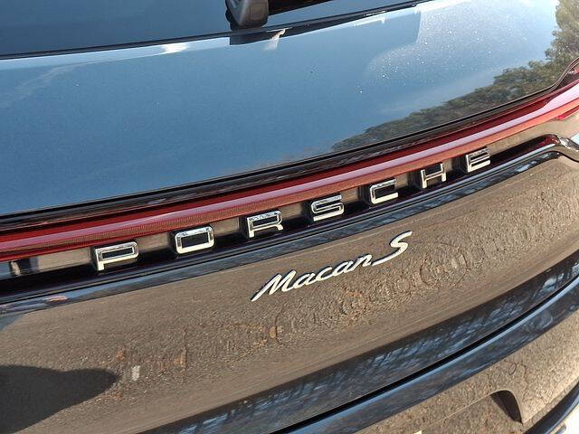 2021 Porsche Macan S