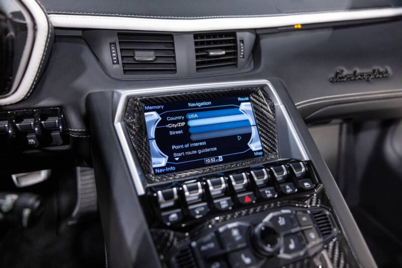 2019 Lamborghini Aventador LP 740-4 S