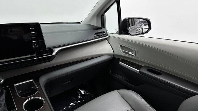 2021 Toyota Sienna