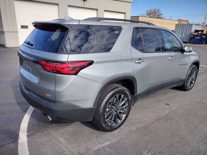 2023 Chevrolet Traverse RS