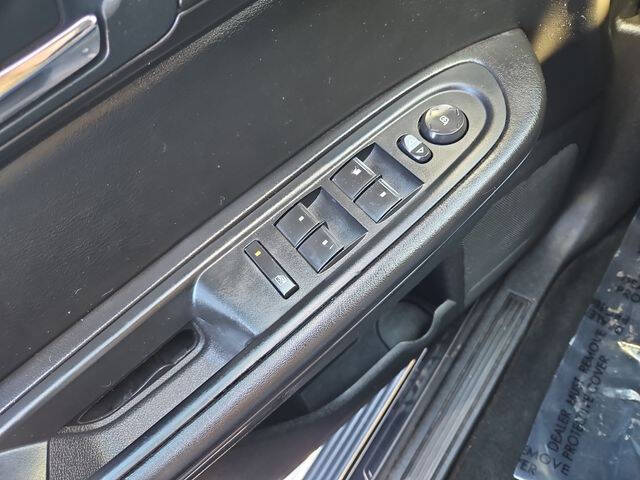 2016 GMC Acadia SLE-2