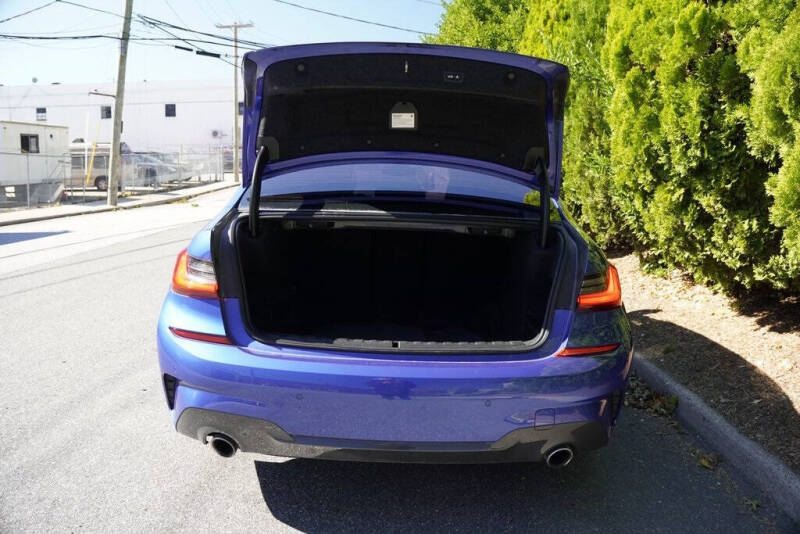 2021 BMW 3 Series 330i