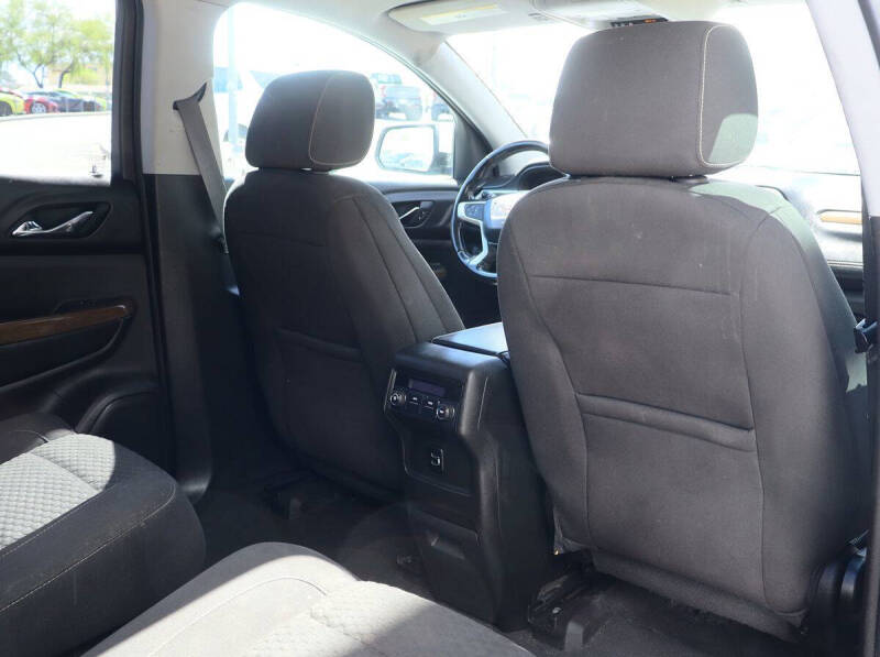 2018 GMC Acadia SLE-2