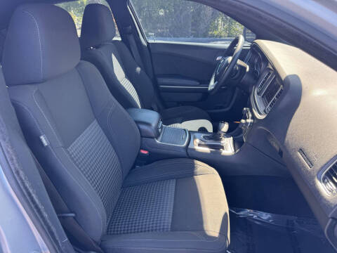 2019 Dodge Charger SXT
