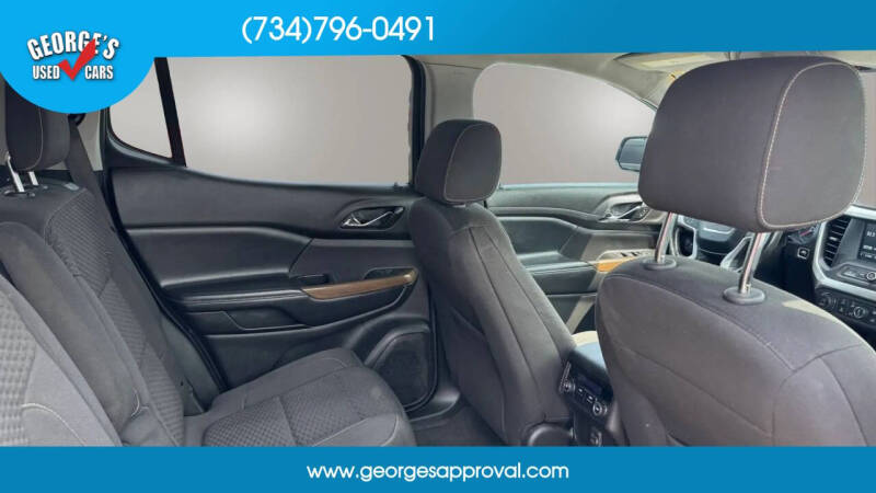 2019 GMC Acadia SLE-2