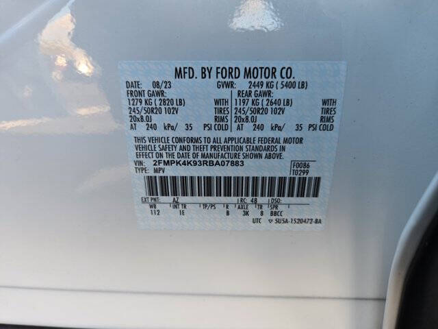 2024 Ford Edge Titanium