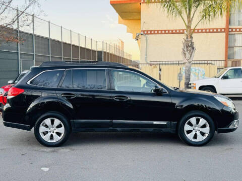 2010 Subaru Outback 2.5i Limited