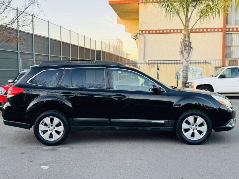 2010 Subaru Outback 2.5i Limited