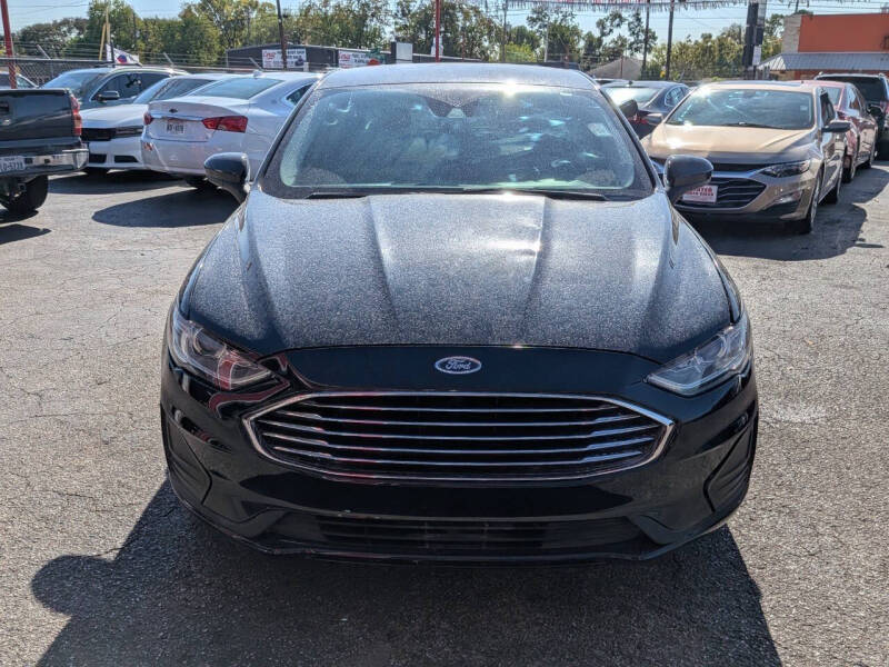 2020 Ford Fusion SE