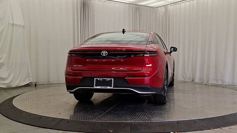 2025 Toyota Crown XLE