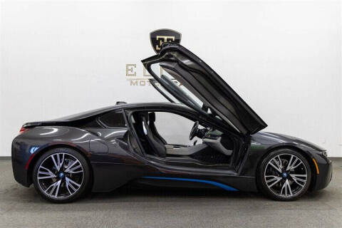 2016 BMW i8