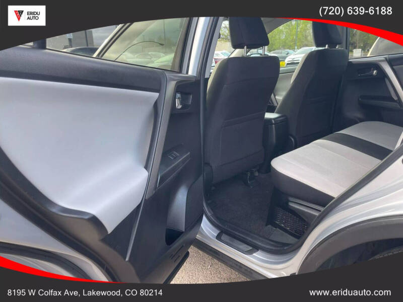 2017 Toyota RAV4 Hybrid XLE