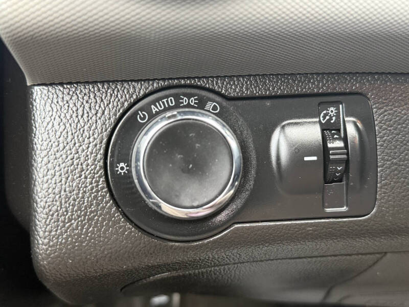 2019 Chevrolet Sonic LT Auto