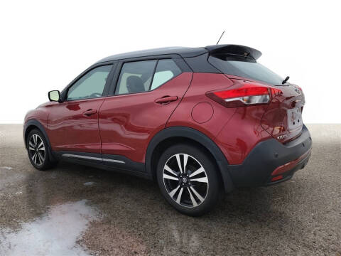 2020 Nissan Kicks SR