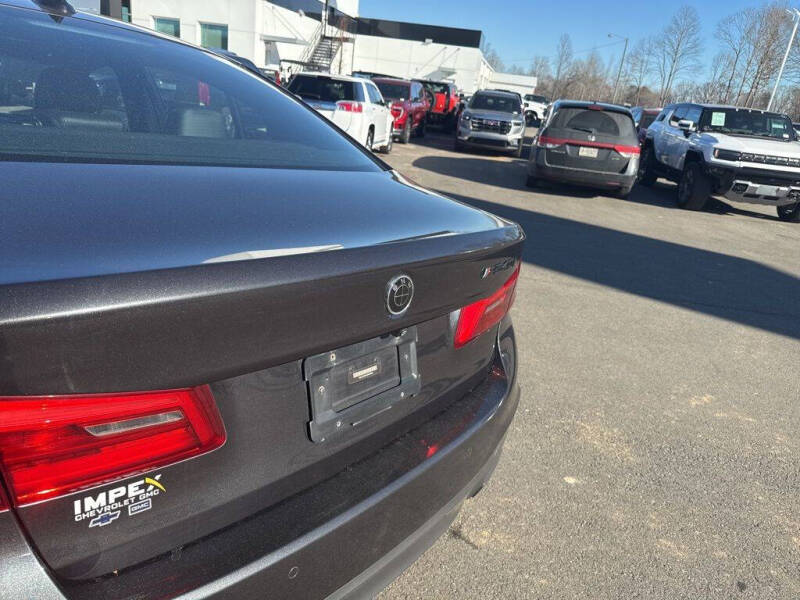 2018 BMW 5 Series 540i