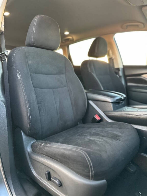 2017 Nissan Murano SV