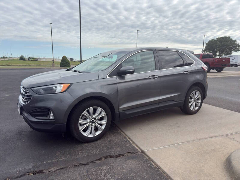 2024 Ford Edge Titanium