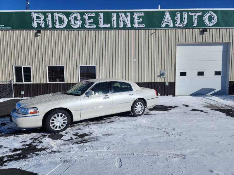 2007 Lincoln Town Car for sale at RIDGELINE AUTO in Chubbuck ID