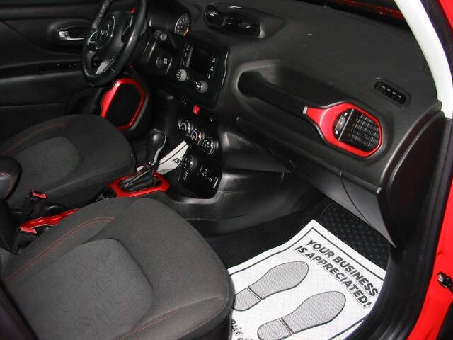 2017 Jeep Renegade Trailhawk