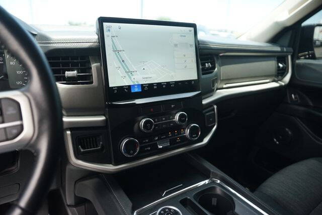 2023 Ford Expedition XLT