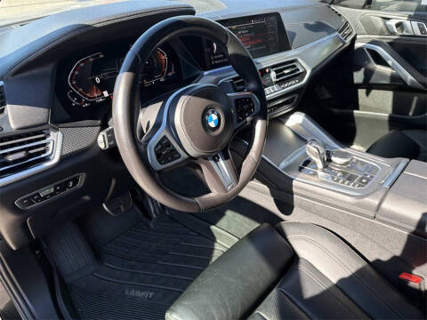 2021 BMW X6 xDrive40i